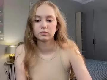 cute_land from Chaturbate is Freechat