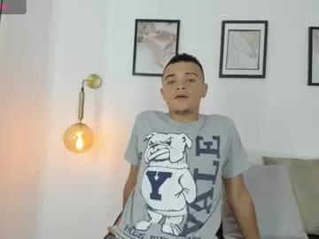 darksonross from Chaturbate is Freechat