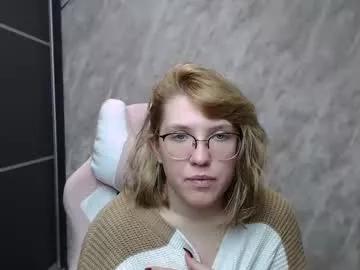 reginasmilee from Chaturbate is Freechat