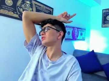 tylerwhiite_ from Chaturbate is Freechat