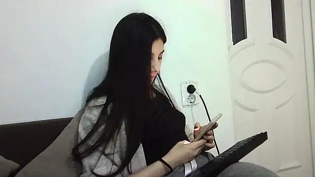 Ahotkittyxxx from StripChat is Freechat