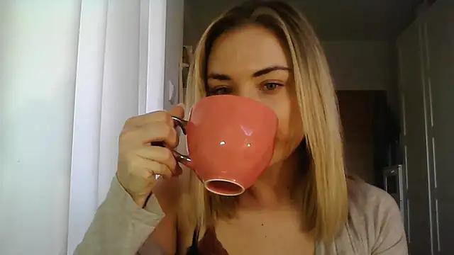 ashley_xlove from StripChat is Freechat