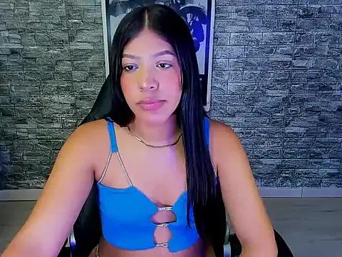 Cami_Rouss from StripChat is Freechat