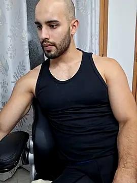 Chris_Alzate from StripChat is Freechat