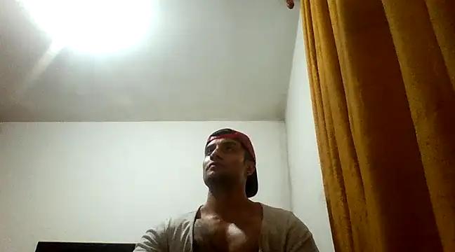 davidcr89 from StripChat is Freechat