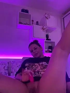 DevonAlexia from StripChat is Freechat