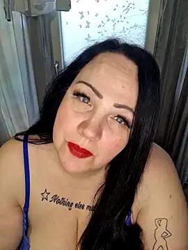 DiewildeRose from StripChat is Freechat