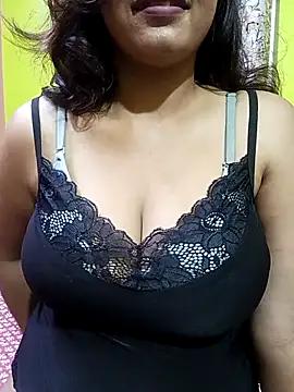 Exotic_couple_38 from StripChat is Freechat