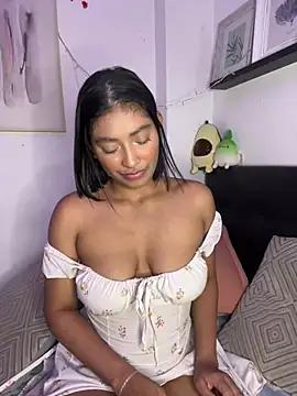 Isabella_fasilier from StripChat is Freechat