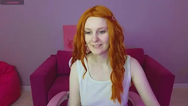 KristinMoore from StripChat is Freechat