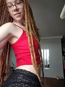 LucidLucy from StripChat is Freechat