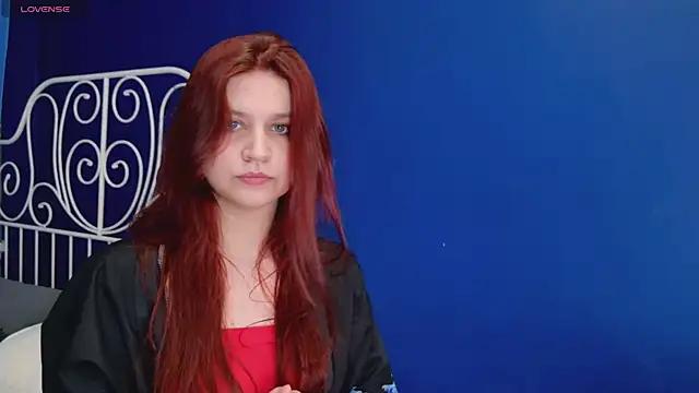 Luna__Roulette from StripChat is Freechat