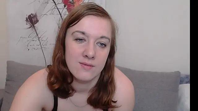 MarthaSimons from StripChat is Freechat