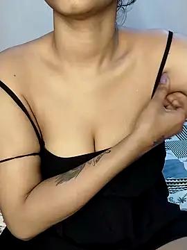 SEXY-MAHI- from StripChat is Freechat