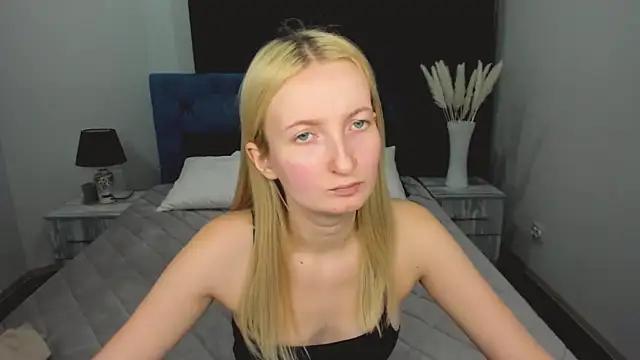 SherylBlue from StripChat is Freechat