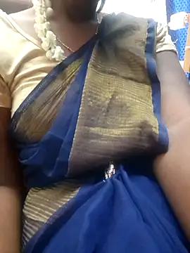 Tamilsandhya from StripChat is Freechat