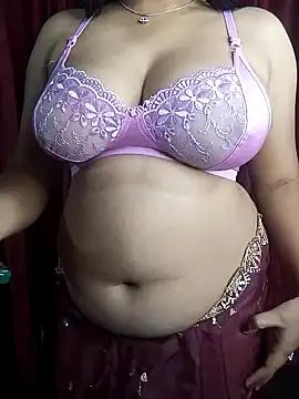 TaNiShaah_Darling from StripChat is Freechat