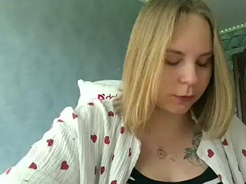 Thalia__Star from StripChat is Freechat