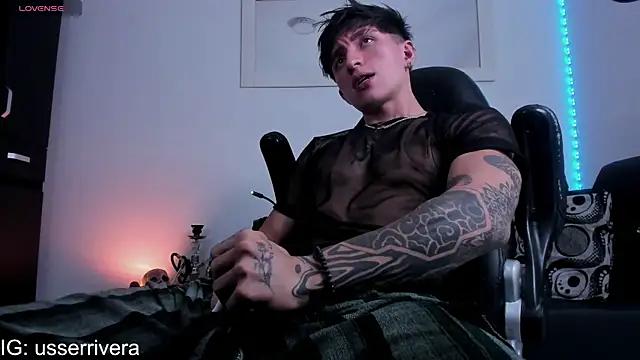 Thomass_clark from StripChat is Freechat