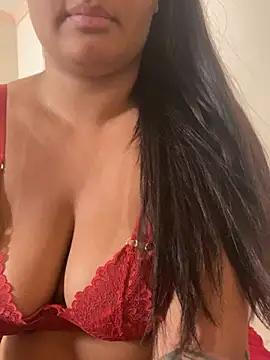 YasminLopes from StripChat is Freechat