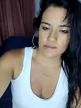 zhayra_rose from StripChat is Freechat